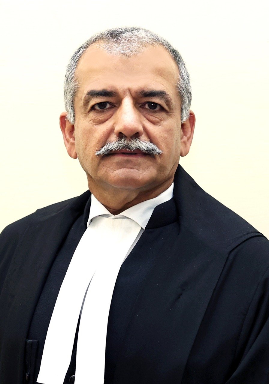 HON'BLE LT GEN ANIL PURI